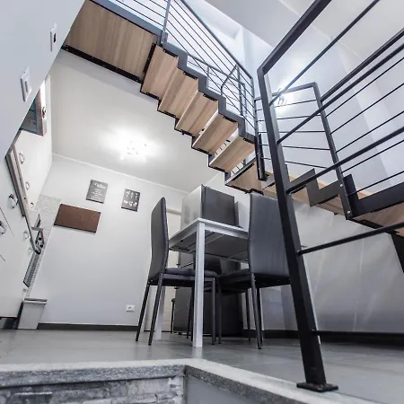 Modern Loft Center Of Turin + Jacuzzi *